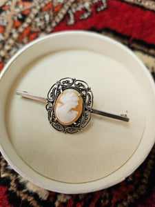 005 Antique Victorian Sterling Cameo